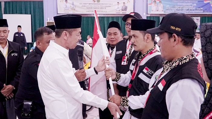 Bupati Rohil : Semoga Seluruh Jemaah Dapat Menjalankan Ibadah dan Menjadi Haji Mabrur 